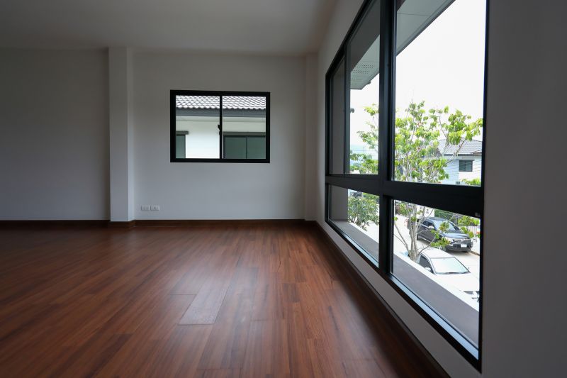 Laminate Floor Replacement in Hubbard, OH